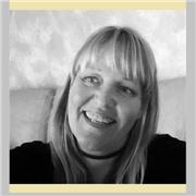 Propongo da anni l'insegnamento della lingua Inglese e Francese, per ragazze/i delle scuole medie e superiori